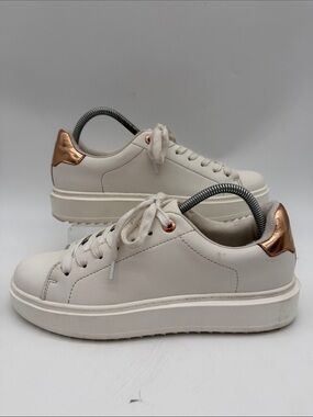 Steve Madden Charlie White Sneakers Rose Gold Heel Women's Size 9.5
